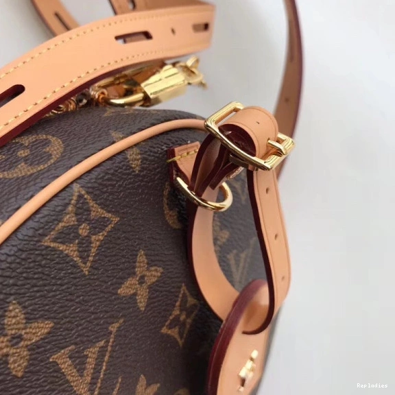 Repzbay Vuitton PETITE BOITE CHAPEAU Louis 0717
